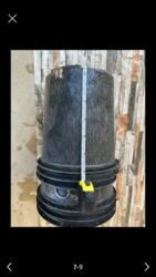 Bitkilər üçün dibçəklər: Gül və dibçək qabları satılır.Plastik,kauçuk materyaldır.Sayı 50 — 11