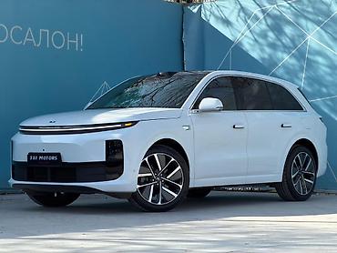 Lixiang: Lixiang L9: 2025 г., 1.5 л, Автомат, Гибрид, Кроссовер — 3