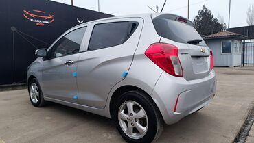 Chevrolet: Chevrolet Spark: 2018 г., 1 л, Автомат, Бензин