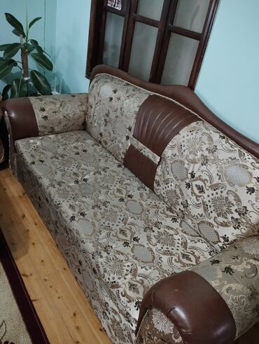 divan spalnyi: Новый, Классический диван, 2 кресла, Диван, Без подьемного механизма, Нераскладной