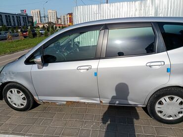 Honda: Honda Fit: 2003 г., 1.3 л, Вариатор, Бензин, Хэтчбэк