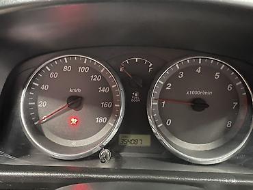 126 кузов: Daihatsu Cuore: 2004 г., 1 л, Механика, Бензин, Хэтчбэк — 4