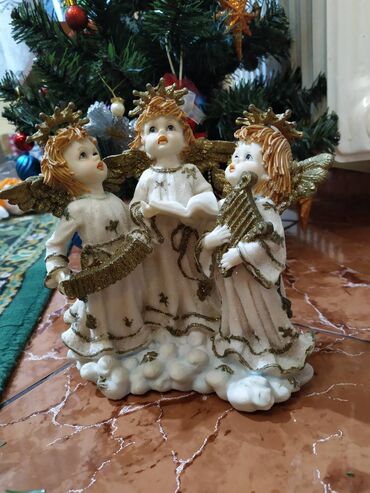 Διακόσμιση σπιτιού: Πρωτοχρονιάτικοι 3 άγγελοι
πηλός 20 εκ