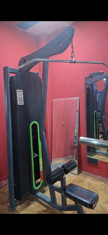Digər trenajorlar: Lat Pulldown və Oturaq Diz Çəkisi Trenajorları Paketi - Lat Pulldown — 1