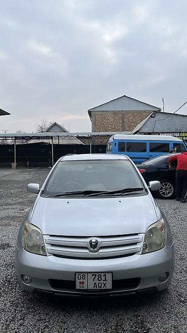 3 67: Toyota Ist: 2003 г., Автомат, Хэтчбэк — 5