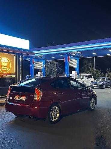 Toyota: Toyota Prius: 2014 г., 1.8 л, Вариатор, Гибрид, Хэтчбэк — 4
