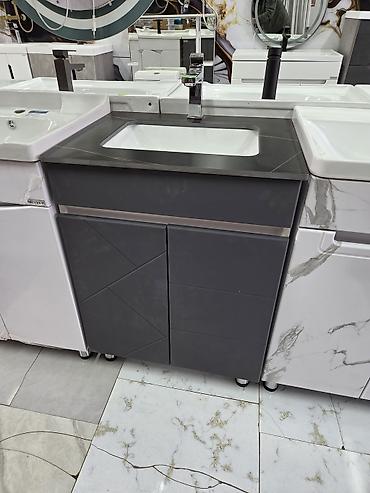 silver kitchen: Тумба с умывальником для ванной комнаты - Комплектация: встроенная — 1
