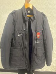 срочно продаю в связи с переездом: Мужская куртка, L, Nike, Б/у, цвет - Серый