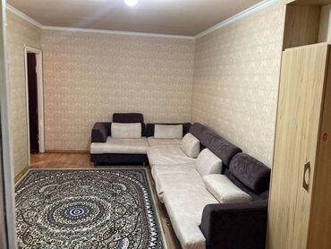 продаю квартиру мкр: 1 комната, 32 м², 104 серия, 2 этаж, Косметический ремонт