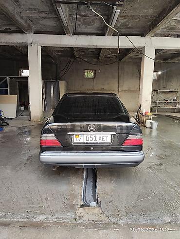 mersedes e220: Mercedes-Benz W124: 1994 г., 2.2 л, Механика, Бензин, Седан — 1