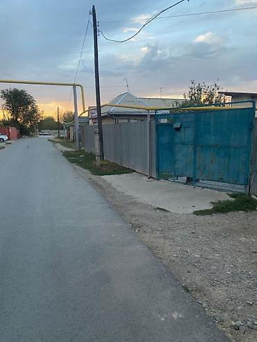 Продажа коттеджей и домов: Продается дом 7,7 соток 53 кв.м + времянка + гараж + баня Центральная — 3