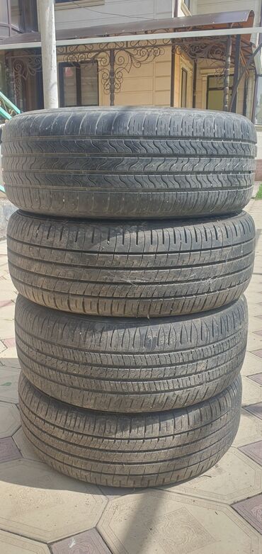 буу шына: 215/55R17