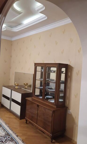 Uzunmüddətli kirayə mənzillər: Gənclik metrosunun yaxınlığında baki saglamliq mərkəzinə yaxın 18 — 15