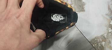krossovka: Оригинал марка VANS. Кроссовки на танкетке. Размер 40. Замша кожа — 4