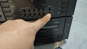 Другая аудиотехника: Только сам центр без колонок, аукс работает, радио работает, сд — 5