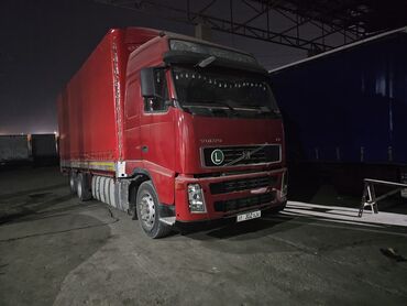 мерс 211 фара: Жүк ташуучу унаа, Volvo