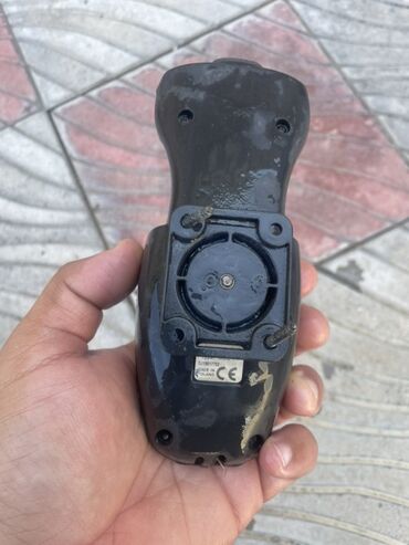 Digər avtomobil ehtiyat hissələri: Avtomobil üçün müxtəlif plastik və rezin detallar dəsti - Hava filtri — 21