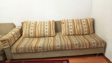 Прямые диваны: Прямой диван, Б/у, Трёхместный и более