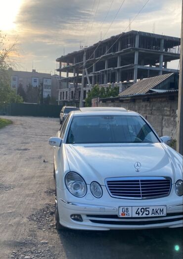 российский машины: Mercedes-Benz E-Class: 2003 г., 3.2 л, Автомат, Бензин, Седан