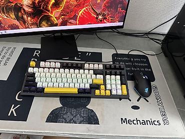 Комплект механическая клавиатура RGB + мышка RGB. Состояние отличное