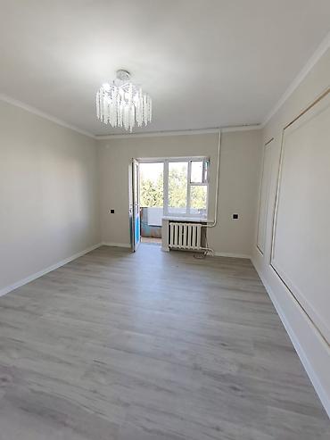 Продажа квартир: 2 комнаты, 50 м², 5 мкр 104 серия, 4 этаж, Евроремонт at lalafo.kg — 12 Продажа квартир: 2 комнаты, 50 м², 5 мкр 104 серия, 4 этаж, Евроремонт — 12