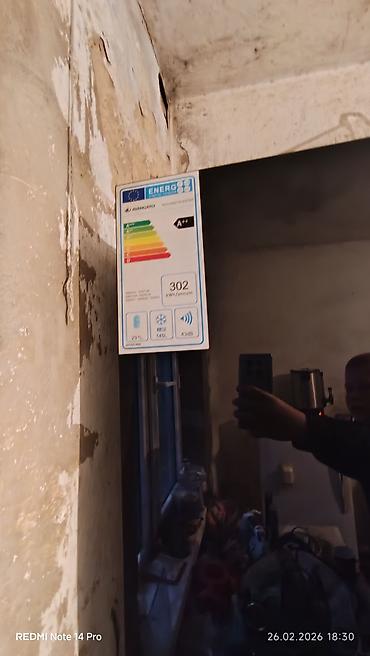 Холодильники: Двухдверный холодильник Side-by-Side, черное стеклянное оформление — 5