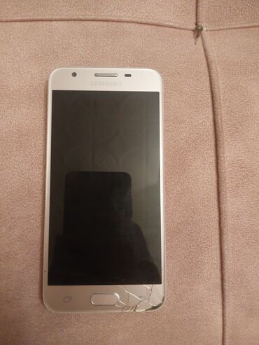 samsung 5302: Samsung Galaxy J5, 16 ГБ, цвет - Бежевый