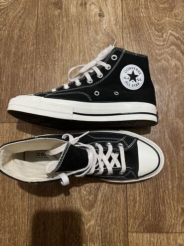 белая обувь: Обувь новые converse за 3к