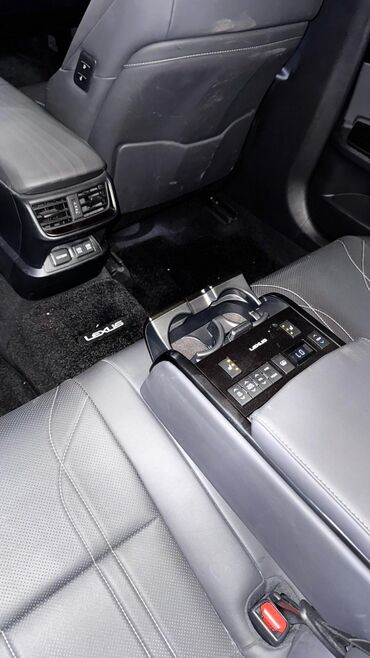 Lexus: Lexus ES: 2020 г., 2.5 л, Гибрид — 22