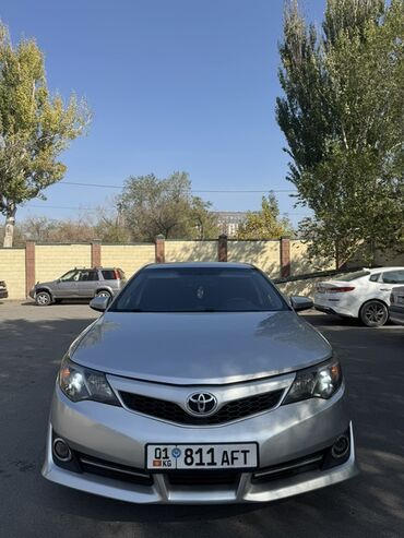 купить byd song plus: Toyota Camry: 2012 г., 2.5 л, Автомат, Бензин, Седан