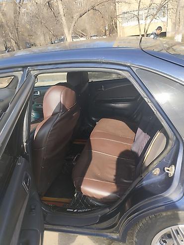 Toyota: Toyota Corolla: 2001 г., 1.4 л, Механика, Бензин, Хэтчбэк — 4