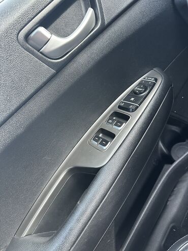 Kia: Kia K5: 2019 г., 2 л, Автомат, Газ, Седан — 5