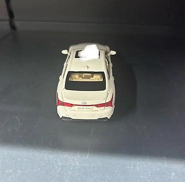 lego oyuncaq: Leksus sedan miniatür model avtomobil - Miqyas: təxmini 1:32 - — 5