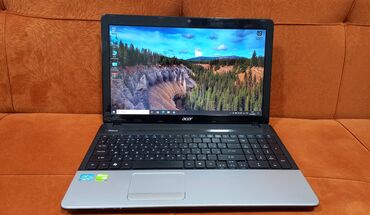 klaviatura notebook: Əfsanəvi Acer noutbuku. (Acer Aspire E1-571G). El arasında Traktor