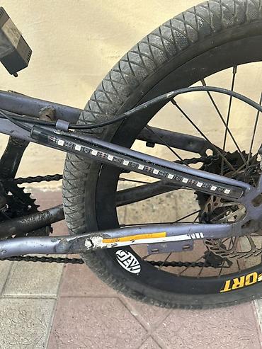 stels velosiped: LADA SPORT dağ/şossе hibrid tipli velosiped Xüsusiyyətlər: - Çərçivə — 2