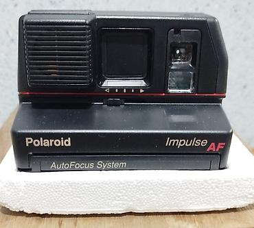 rush wave: Polaroid Impulse AF — классическая моментальная камера с автофокусом — 1