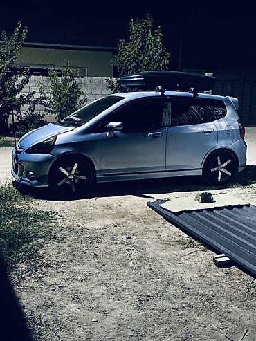 хонда сеерви: Honda Fit: 2003 г., 1.5 л, Автомат, Бензин, Хэтчбэк — 1