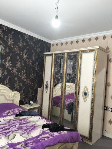 Həyət evləri və villaların satışı: 3 otaqlı, 100 kv. m, Kredit yoxdur, Orta təmir — 12