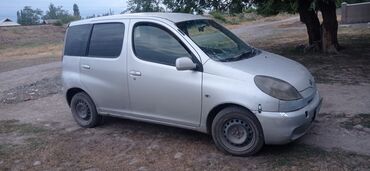 машина японский: Toyota Funcargo: 2000 г., 1.5 л, Автоматические, Бензин, Универсал