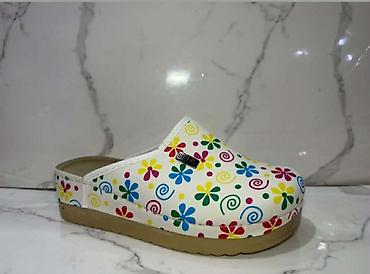 Papuče: 01. 36-40
2999🌹🌹 — 4