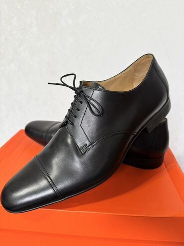 бордовые мужские мокасины: Hermès Paris kişi klassik ayaqqabısı - Model: bağlamalı Oxford tipli