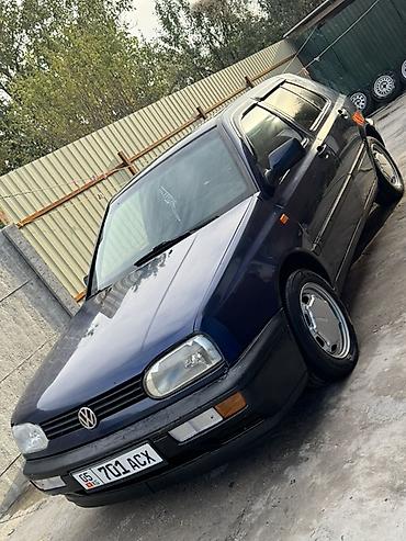 Volkswagen: Volkswagen Golf: 1993 г., 1.8 л, Механика, Бензин, Седан — 7
