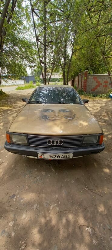 машина ауди: Audi 100: 1988 г., 2.2 л, Механика, Бензин, Универсал