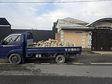 Другие услуги грузоперевозок: Услуга: доставка и вывоз сыпучих материалов на малотоннажном бортовом — 12