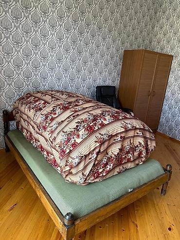 Divan və kreslo dəstləri: İkinci el ev əşyaları satilir. Her biri saz vəziyyetdedir. Qiymet çox — 25