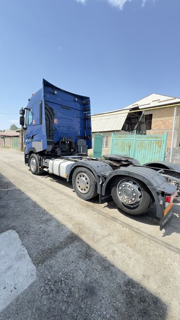 Тягачи: Тягач, Renault, 2014 г., Без прицепа — 4