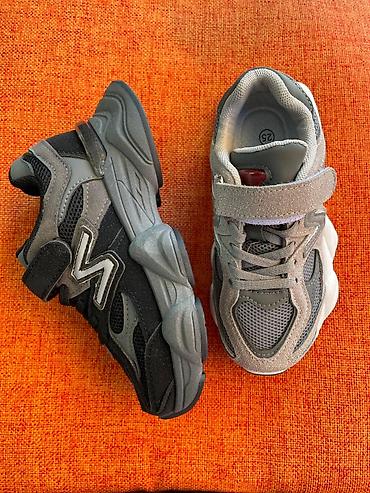 srpske majice: New balance 9060 dečije patike čičak NOVO Novo Brojevi 25 do 30 fb — 1