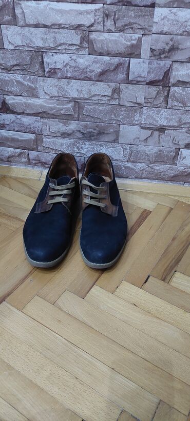 italijanske kozne sandale: Muske kozne cipele kao nove. Broj 43. Cena 2200 din