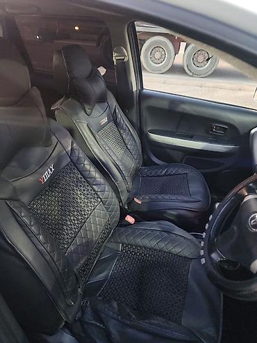 ist: Toyota Ist: 2003 г., 1.5 л, Автомат, Газ, Хэтчбэк — 9