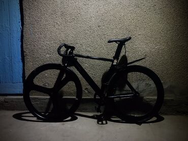 велосипед с фиксированной передачей: Городской велосипед, Рама M (156 - 178 см), Б/у